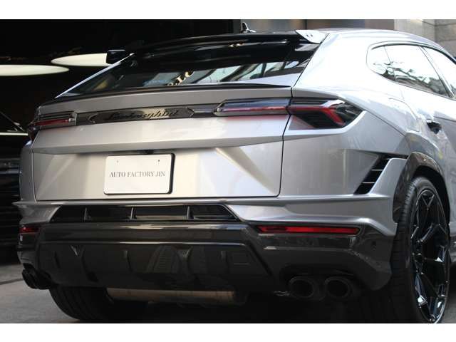 LAMBORGHINI URUS 2025 Image 31