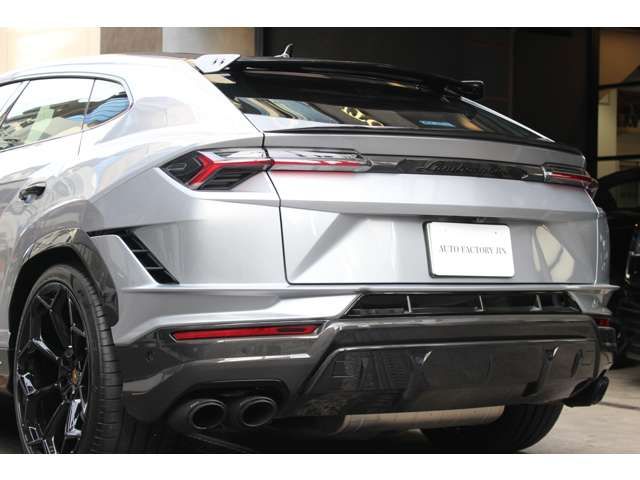 LAMBORGHINI URUS 2025 Image 31