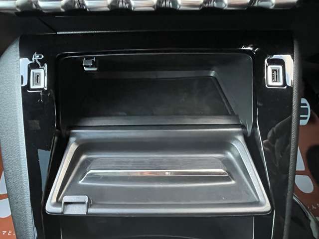 PEUGEOT E-2008 2023 Image 31