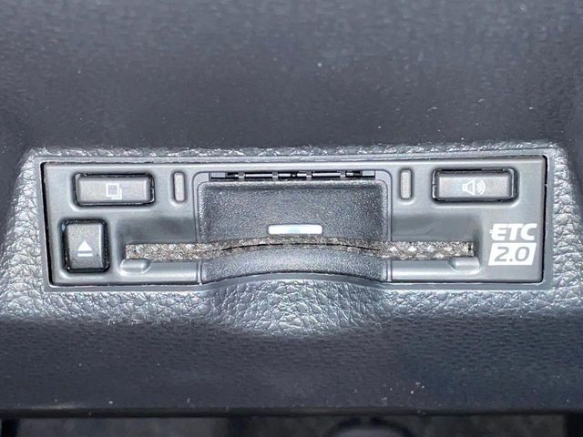 TOYOTA YARIS CROSS HYBRID 2025 Image 31