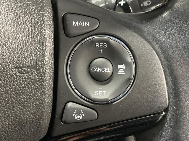 HONDA VEZEL HYBRID 2017 Image 31