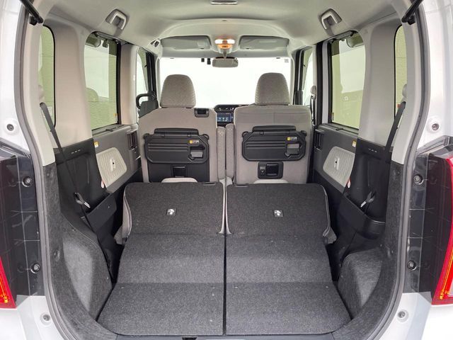 DAIHATSU TANTO 2020 Image 31