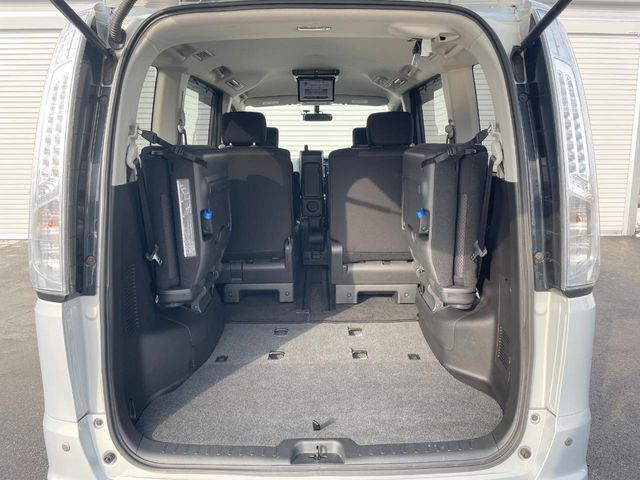 NISSAN SERENA  S-HYBRID 2013 Image 31