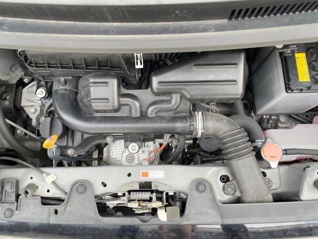 DAIHATSU TANTO CUSTOM 2020 Image 31