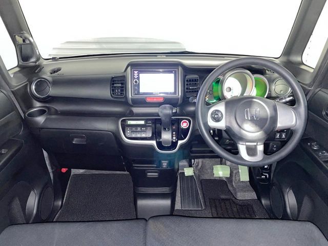 HONDA N BOX 2013 Image 31