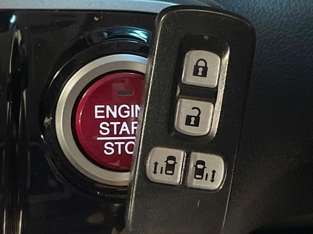 HONDA N BOX 2013 Image 31