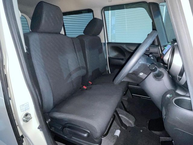 HONDA N BOX 2013 Image 31