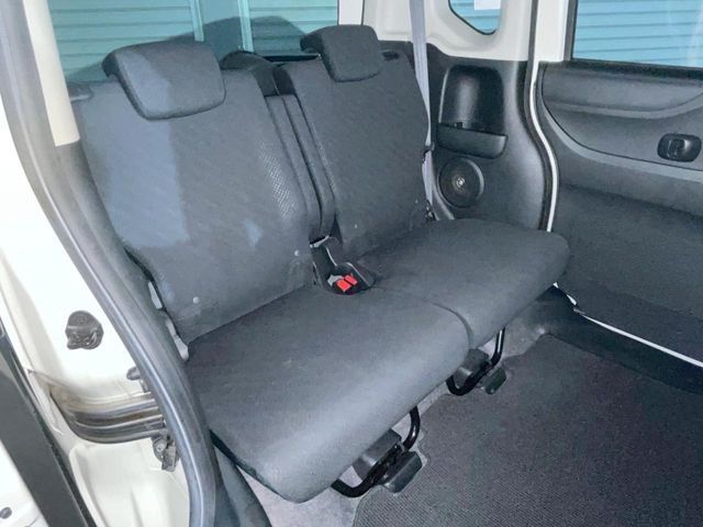 HONDA N BOX 2013 Image 31