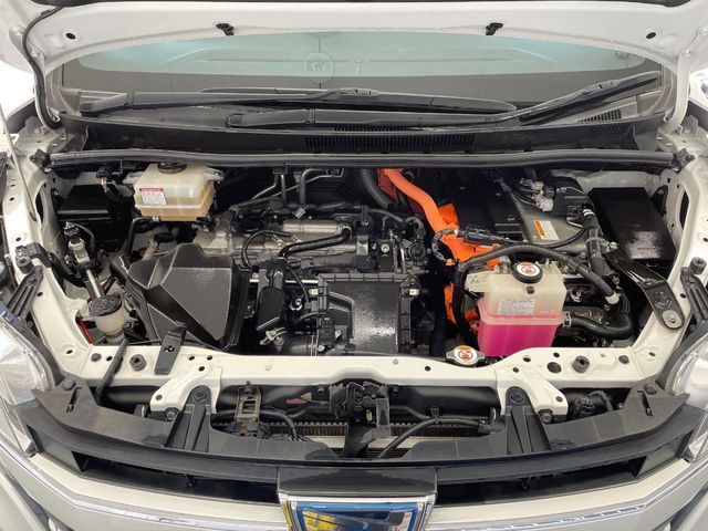 TOYOTA NOAH HYBRID 2019 Image 31