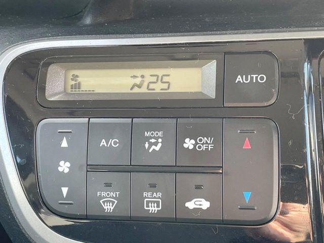 HONDA N BOX CUSTOM 2013 Image 31