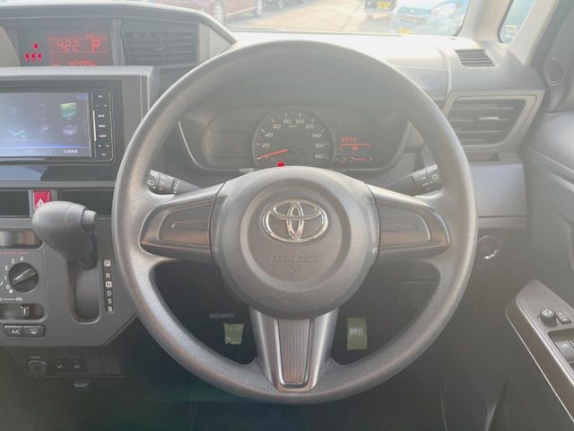 TOYOTA ROOMY 2017 Image 31