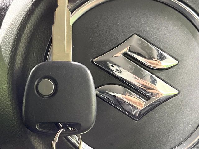 SUZUKI JIMNY 4WD 2023 Image 31