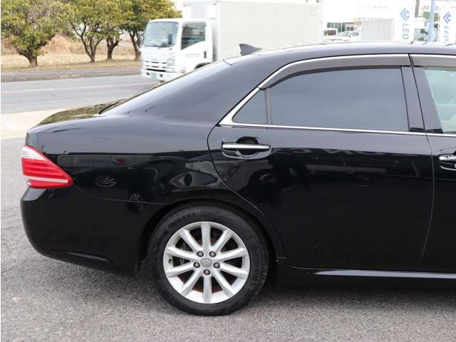 TOYOTA CROWN SEDAN 2011 Image 31