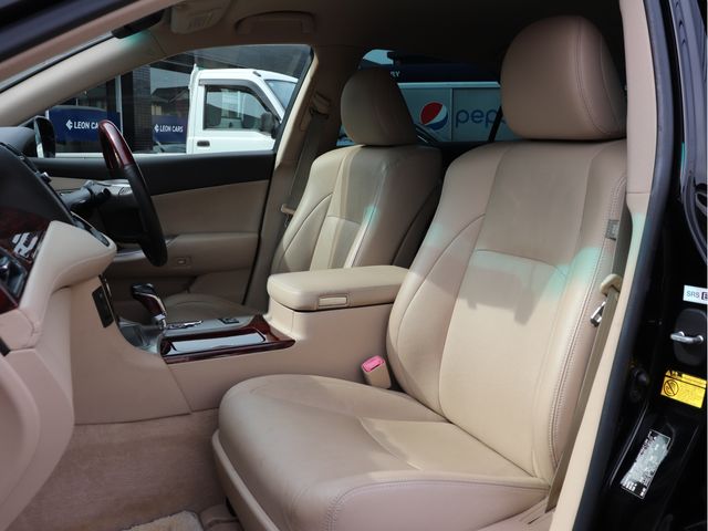 TOYOTA CROWN SEDAN 2011 Image 31