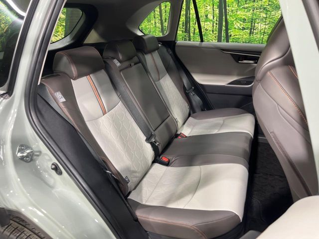 TOYOTA RAV4 HYBRID 4WD 2023 Image 31