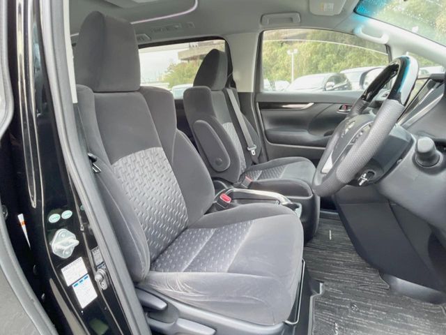 TOYOTA ALPHARD 4WD 2015 Image 31