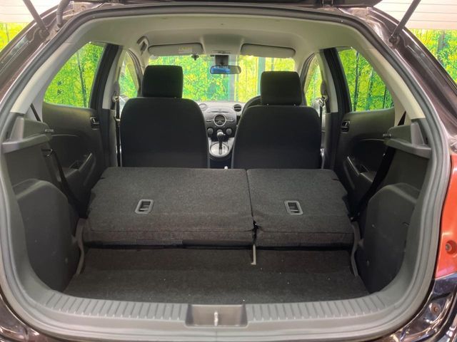 MAZDA DEMIO 2007 Image 31