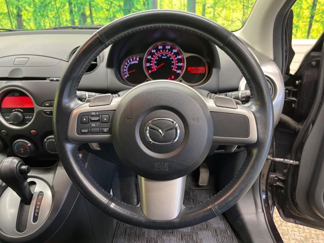 MAZDA DEMIO 2007 Image 31