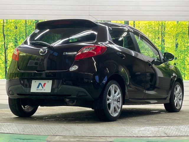 MAZDA DEMIO 2007 Image 31