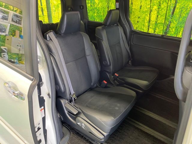 TOYOTA VOXY 2021 Image 31