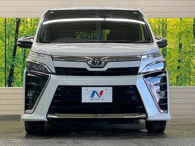 TOYOTA VOXY 2021 Image 31