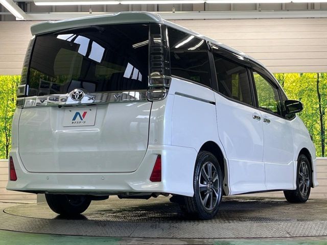 TOYOTA VOXY 2021 Image 31