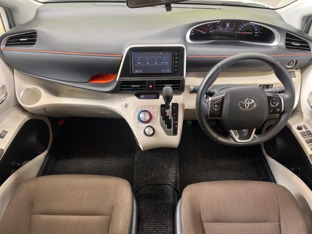 TOYOTA SIENTA 2015 Image 31