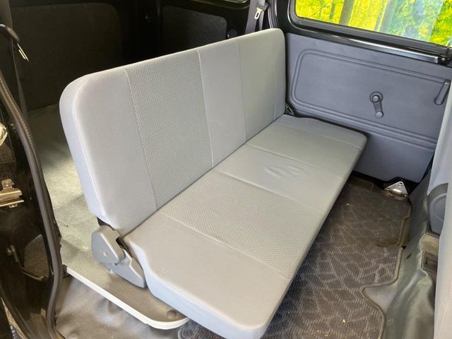 TOYOTA PIXIS VAN 2016 Image 31