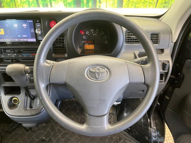 TOYOTA PIXIS VAN 2016 Image 31