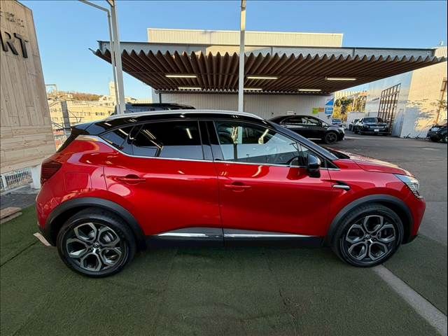RENAULT CAPTUR 2021 Image 31
