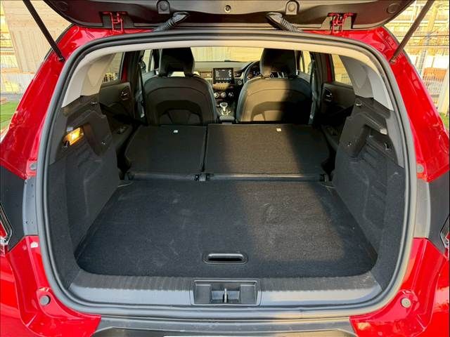 RENAULT CAPTUR 2021 Image 31