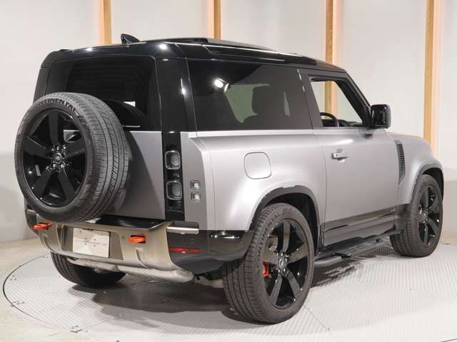 ROVER DEFENDER 2024 Image 31