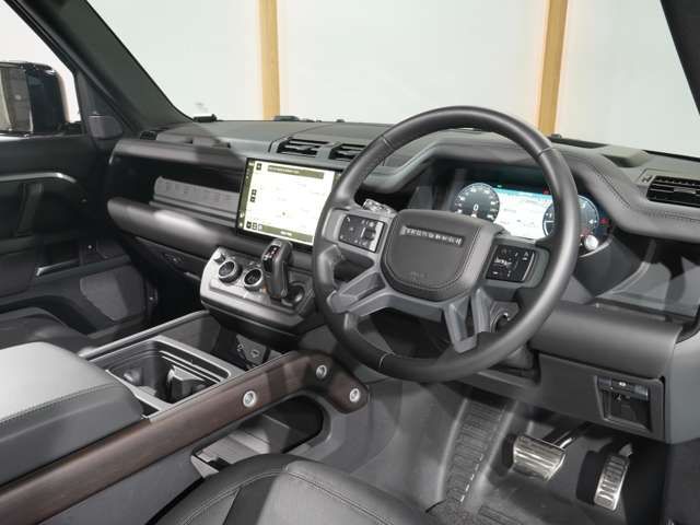 ROVER DEFENDER 2024 Image 31