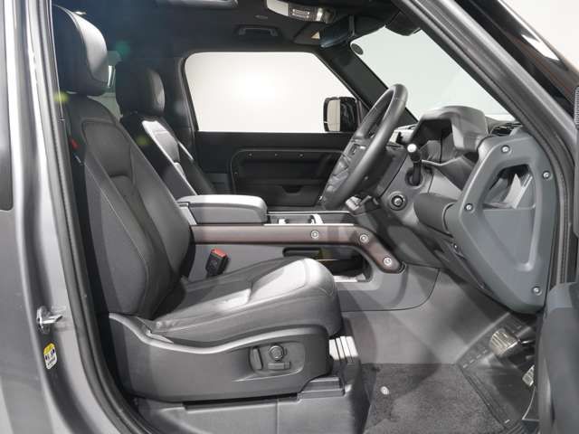 ROVER DEFENDER 2024 Image 31