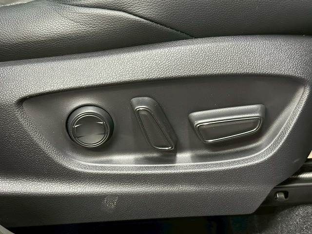 TOYOTA COROLLA CROSS HYBRID 2024 Image 31