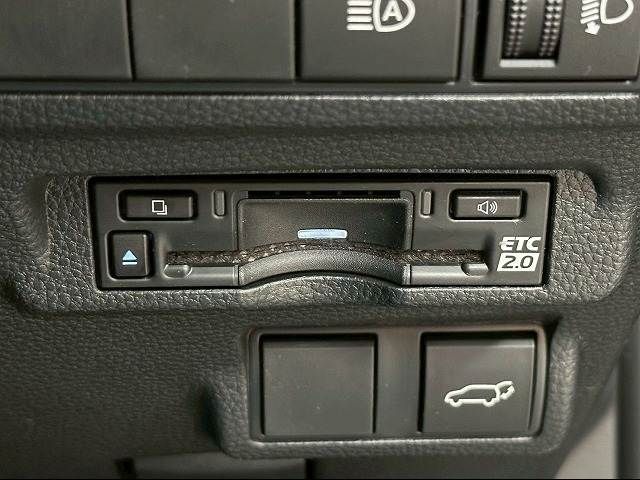 TOYOTA COROLLA CROSS HYBRID 2024 Image 31