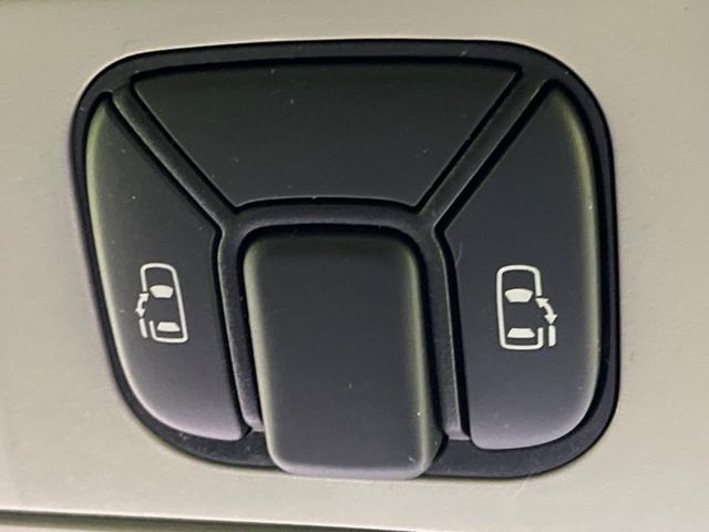 TOYOTA ALPHARD 2013 Image 31