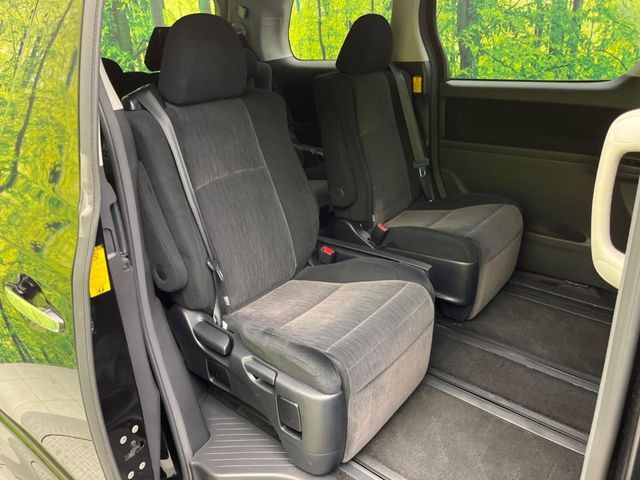 TOYOTA ALPHARD 2013 Image 31