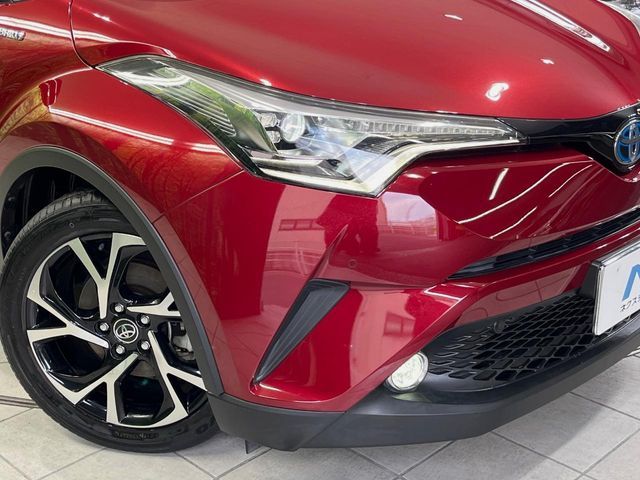 TOYOTA C-HR 2018 Image 31