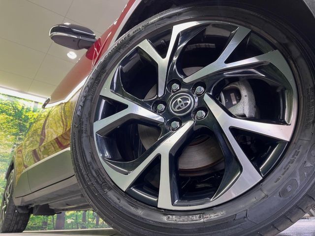 TOYOTA C-HR 2018 Image 31