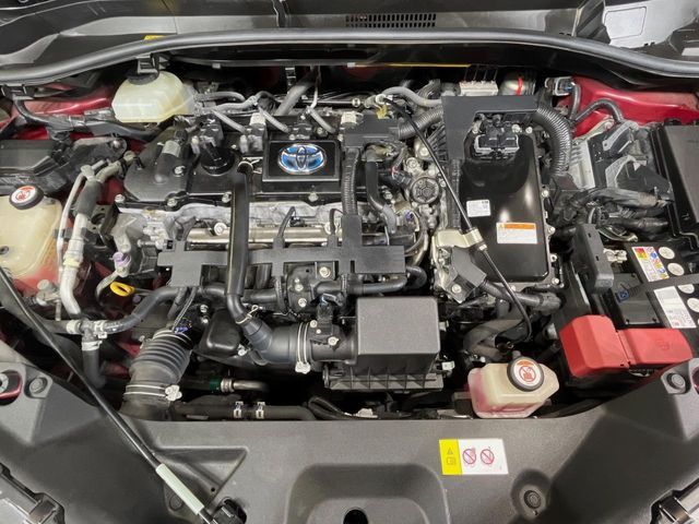 TOYOTA C-HR 2018 Image 31