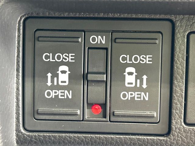 HONDA STEPWAGON E:HEV SPAD 2022 Image 31