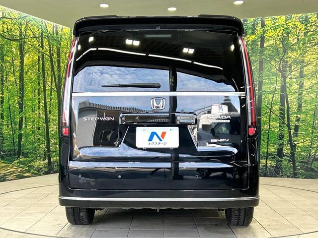 HONDA STEPWAGON E:HEV SPAD 2022 Image 31