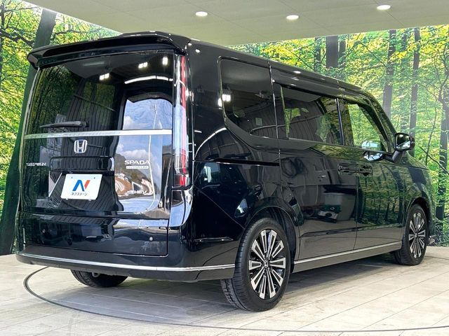 HONDA STEPWAGON E:HEV SPAD 2022 Image 31