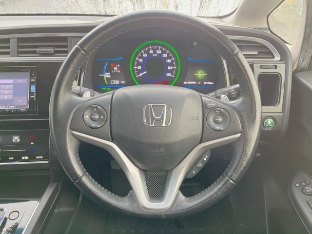 HONDA SHUTTLE HYBRID 2016 Image 31