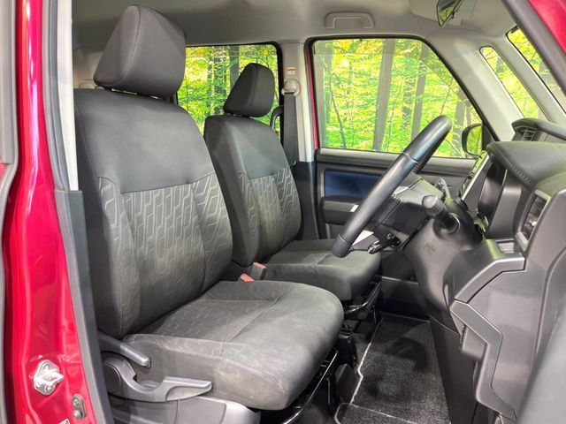 TOYOTA TANK 2018 Image 31