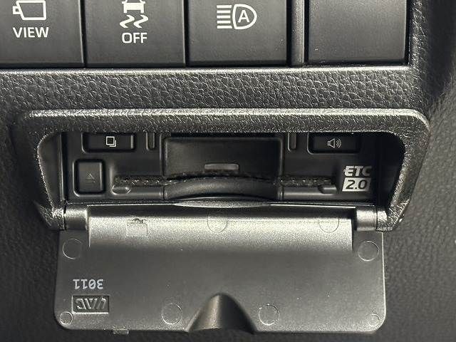 TOYOTA HARRIER 2WD 2023 Image 31