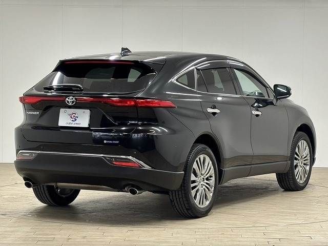 TOYOTA HARRIER 2WD 2023 Image 31