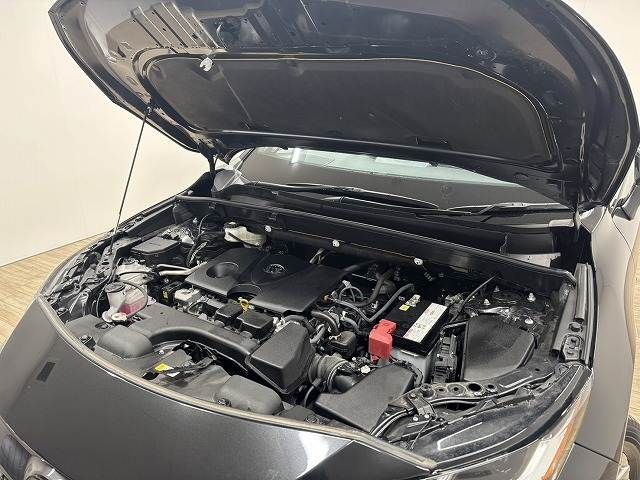 TOYOTA HARRIER 2WD 2023 Image 31