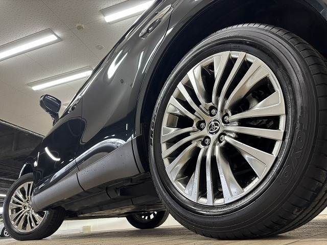 TOYOTA HARRIER 2WD 2023 Image 31